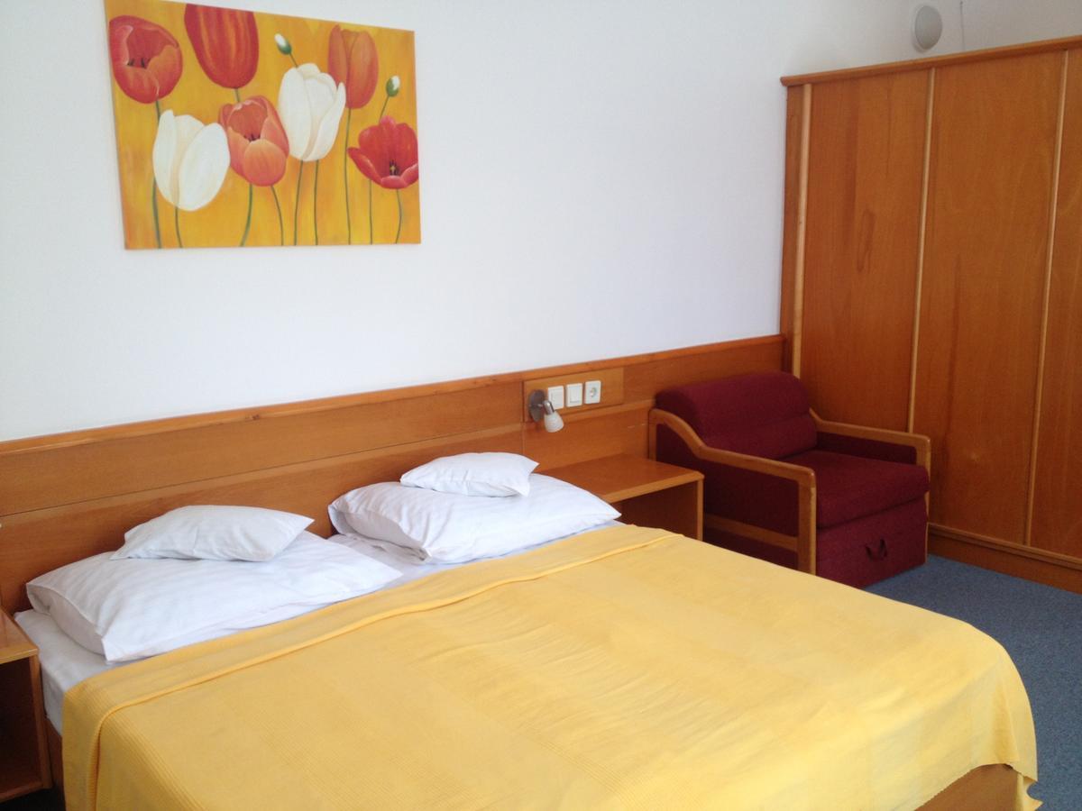 Hotel Apart Hotel Хевіз Екстер'єр фото