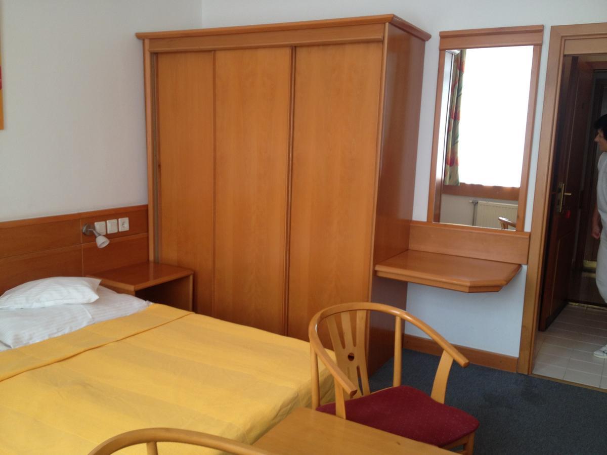 Hotel Apart Hotel Хевіз Екстер'єр фото