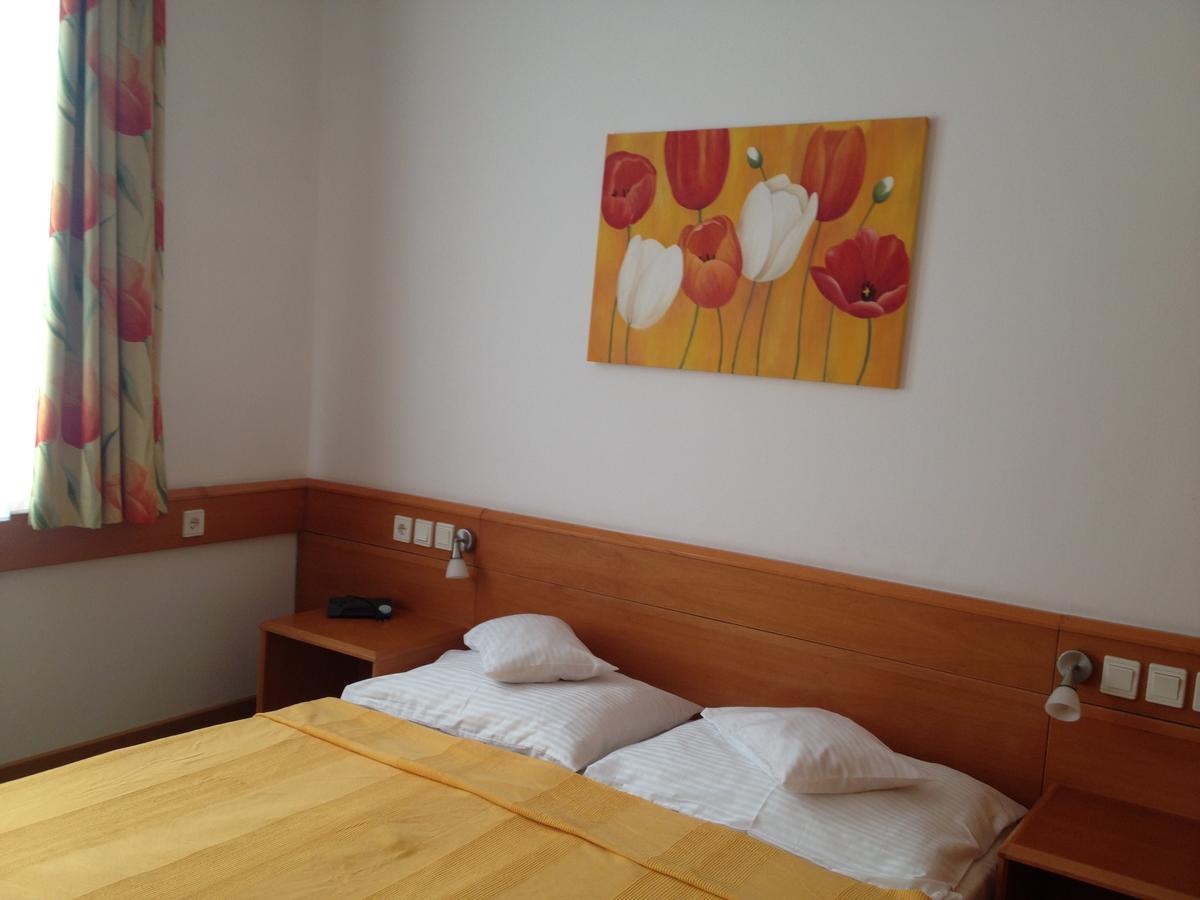 Hotel Apart Hotel Хевіз Екстер'єр фото