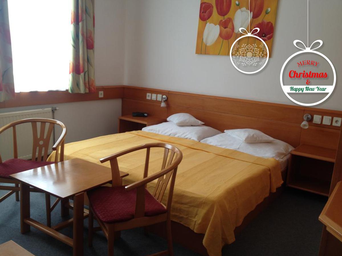 Hotel Apart Hotel Хевіз Екстер'єр фото